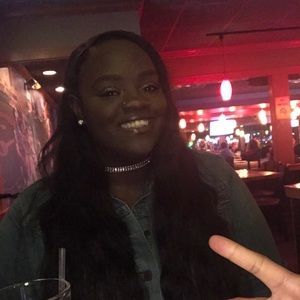 Meet your Posher, Iesha